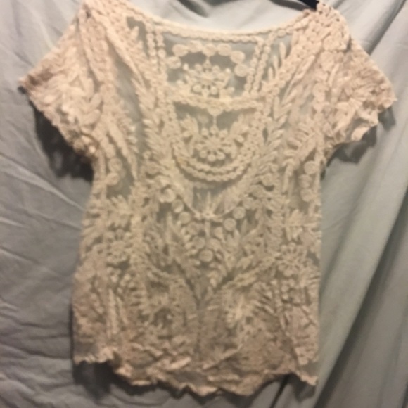 Ivory lace top - Picture 2 of 3